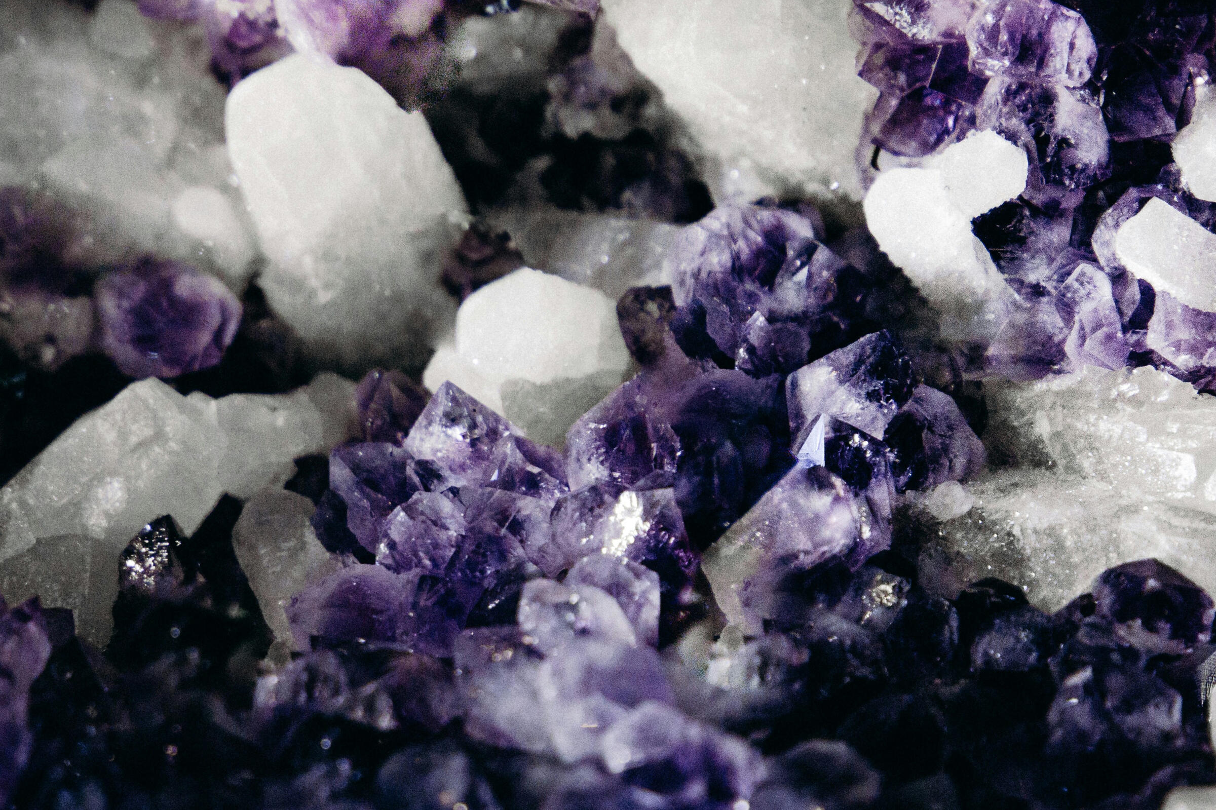 Mental health & psychological counseling with Molly in Jena, Germany - crystals Mental health & psychological counseling with Molly in Jena, Germany - crystals